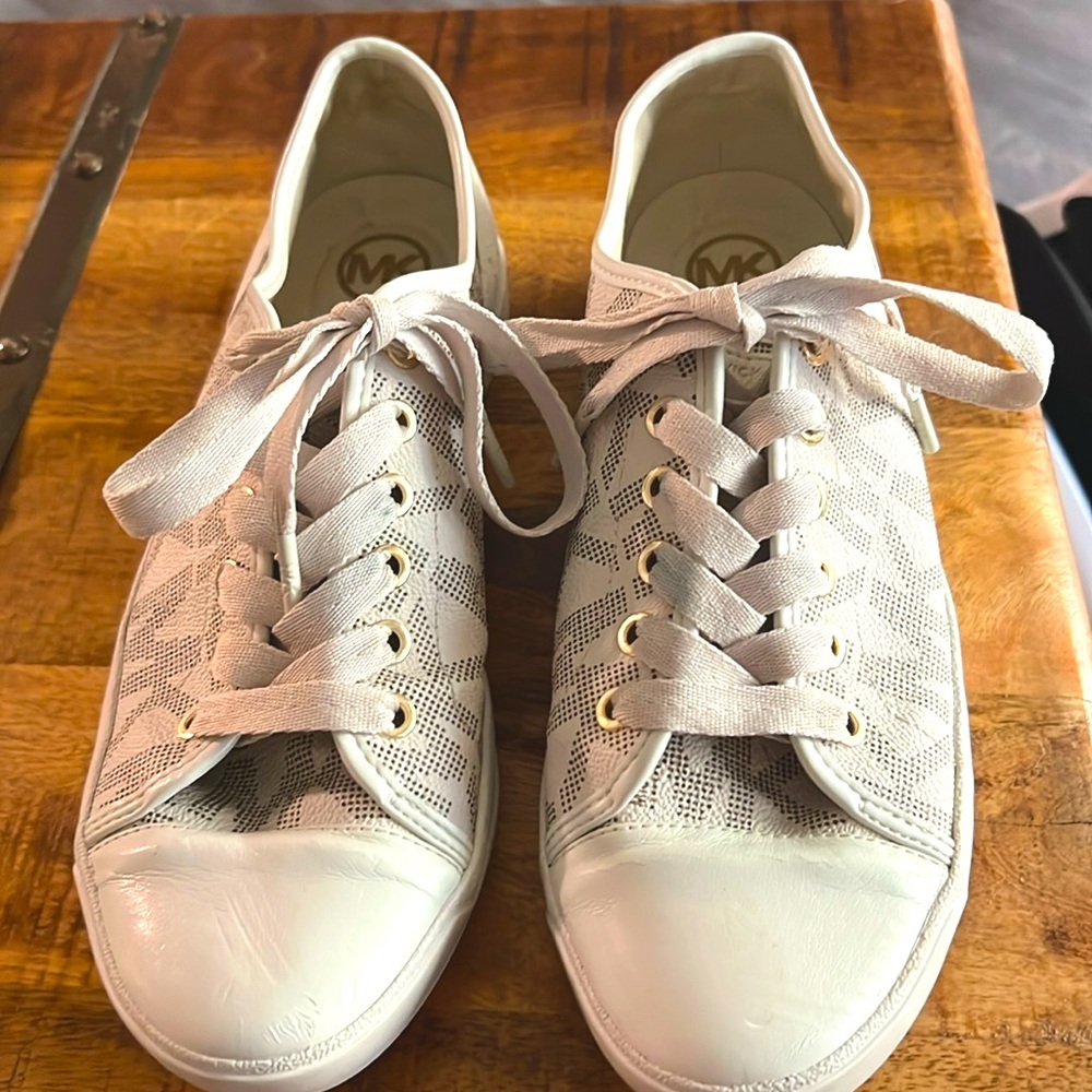 Gently worn